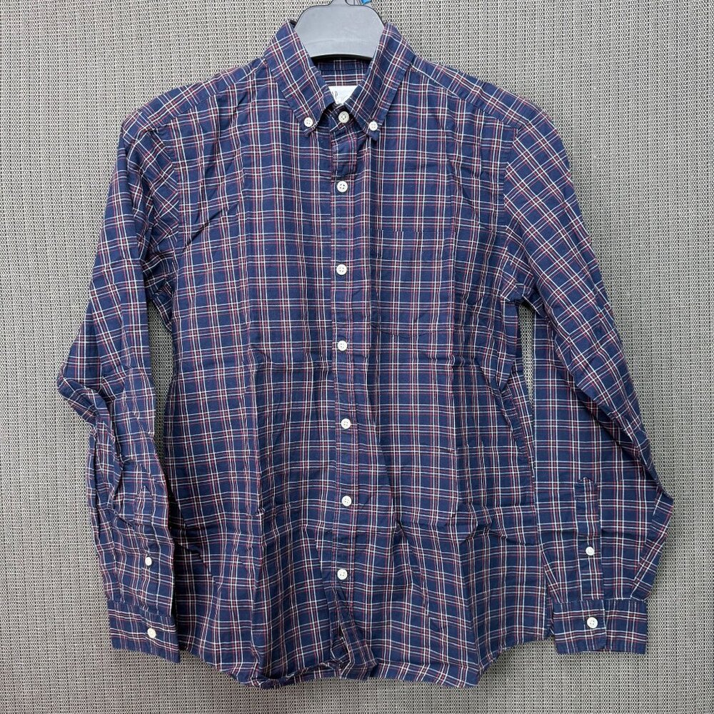 Gap Mens Size Small Navy & Red Plaid Button-Front Shirt Standard Fit Casual